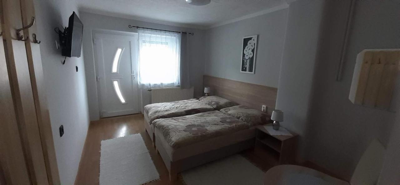Hajnalka vendégház Bük Exterior foto
